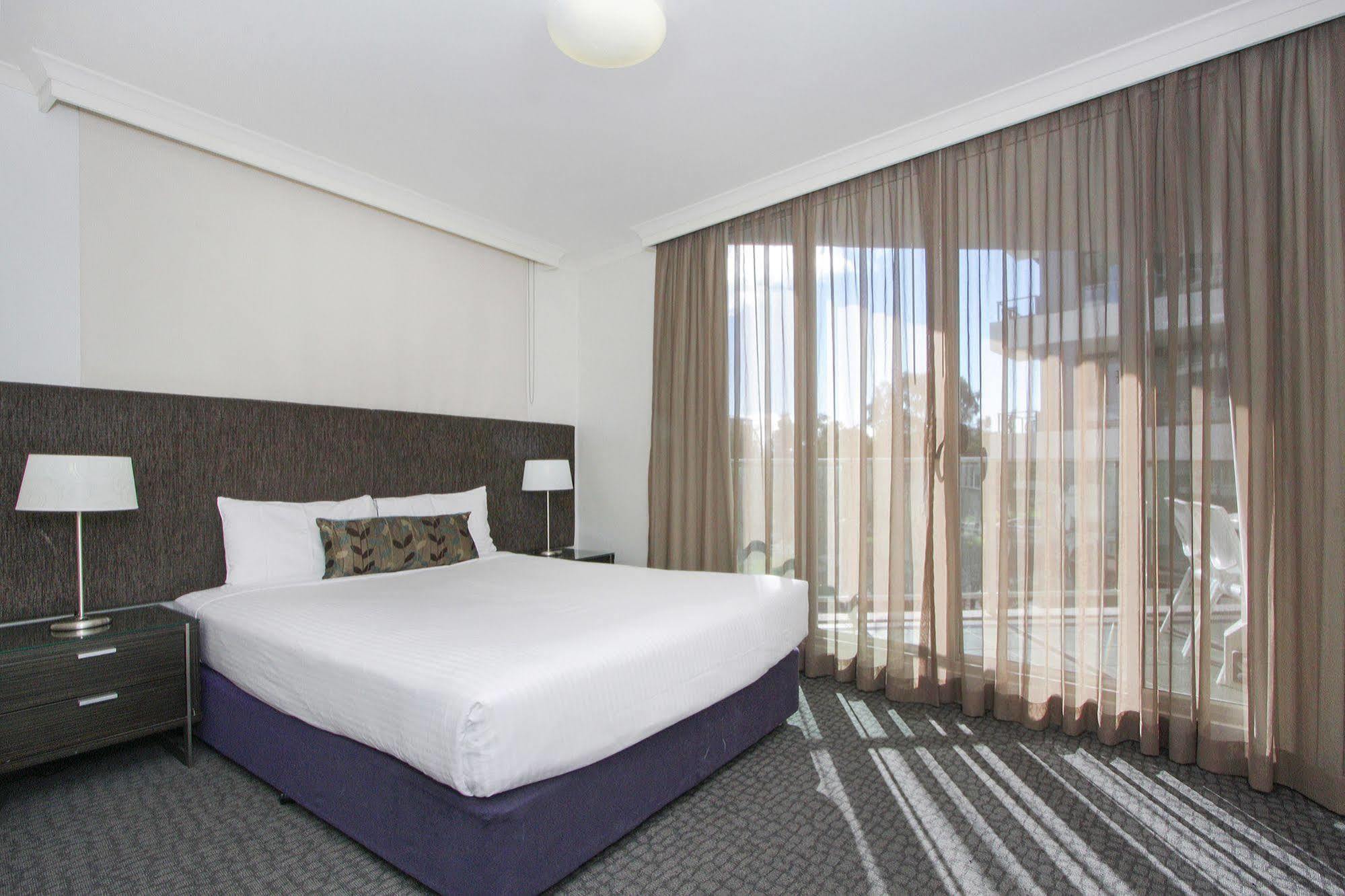 Pacific Suites Canberra Zewnętrze zdjęcie