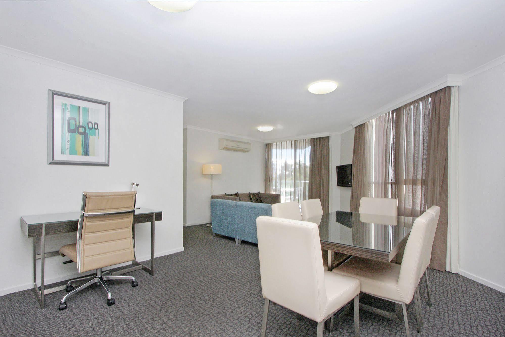 Pacific Suites Canberra Zewnętrze zdjęcie