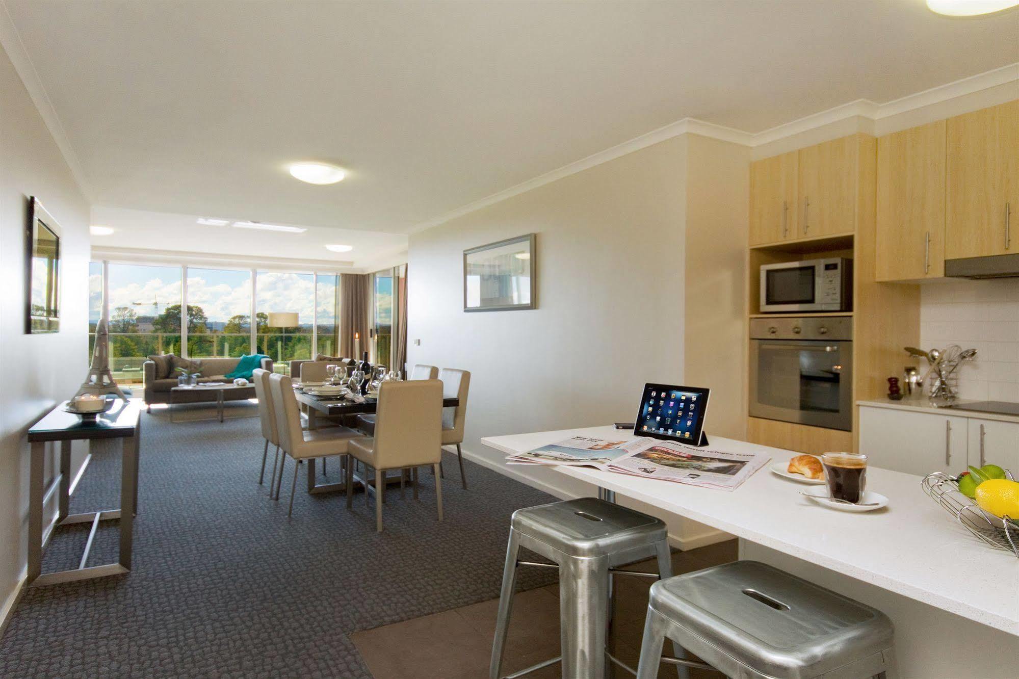 Pacific Suites Canberra Zewnętrze zdjęcie