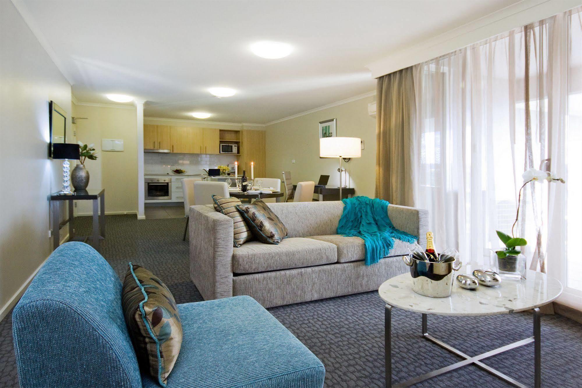 Pacific Suites Canberra Zewnętrze zdjęcie